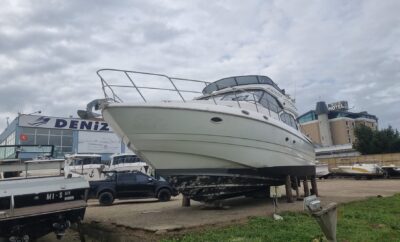 Cruiser Yachts 5000